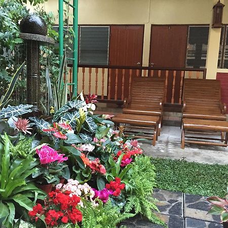 Siriwan Guesthouse Chiang Mai Dış mekan fotoğraf