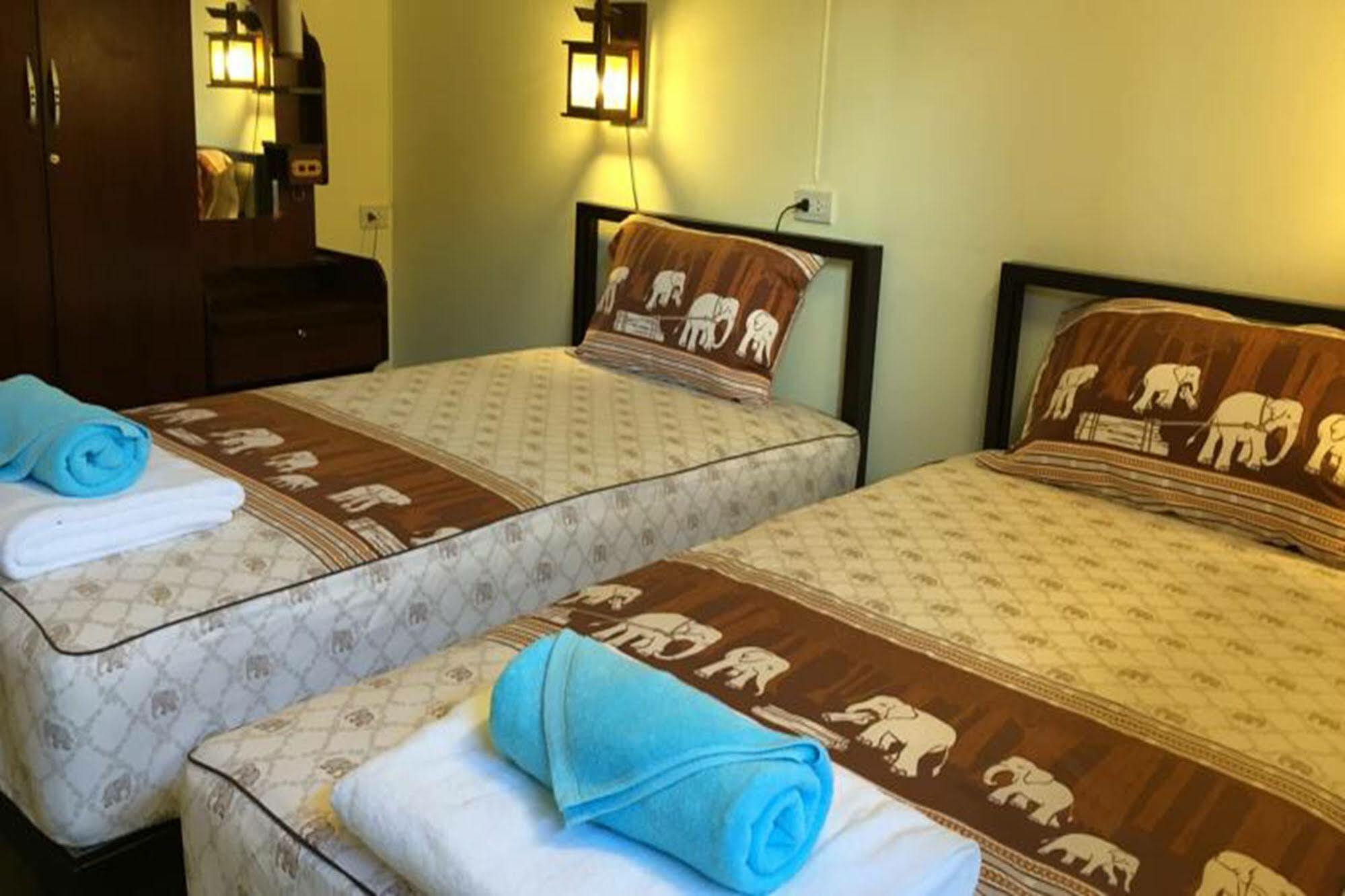 Siriwan Guesthouse Chiang Mai Dış mekan fotoğraf